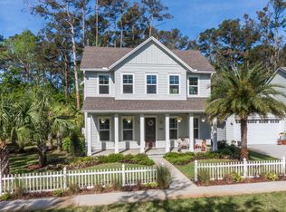 870 Paradise Ln, Atlantic Beach, FL 32233