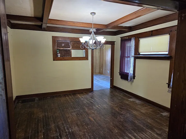 1216 SW Boswell Ave — Photo 17