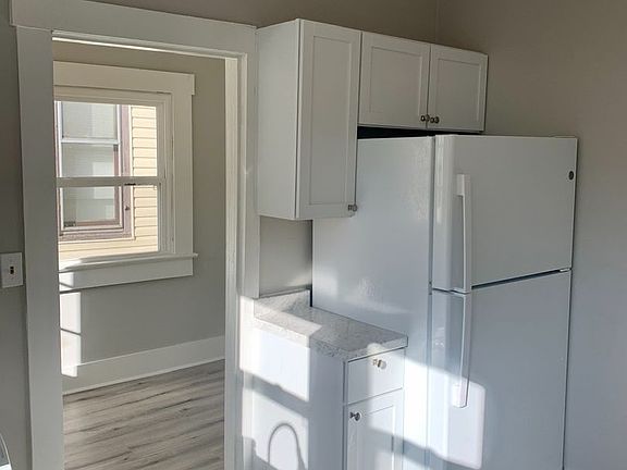 5th image of 1504 E Breckinridge St #2