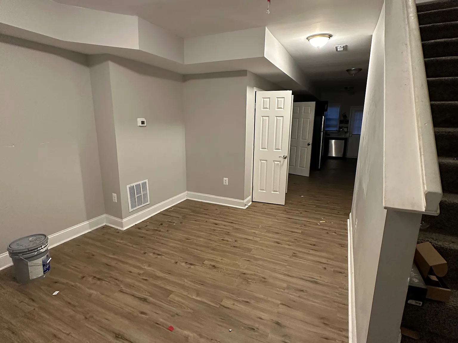 3 bed, 1.5 bath, $2,000 — Photo 2