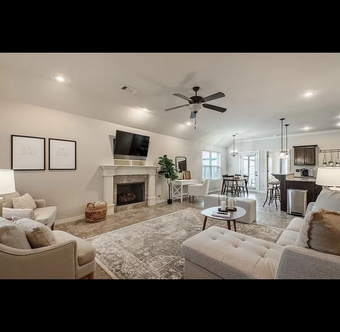 3 bed, 1350 sqft, $2,495 — Photo 1