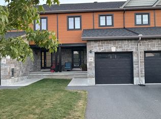 144 Saint Malo Pl, Russell, ON K0A 1W0