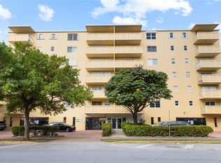 Penn Terrace Towers Condo, Miami Beach, FL 33139