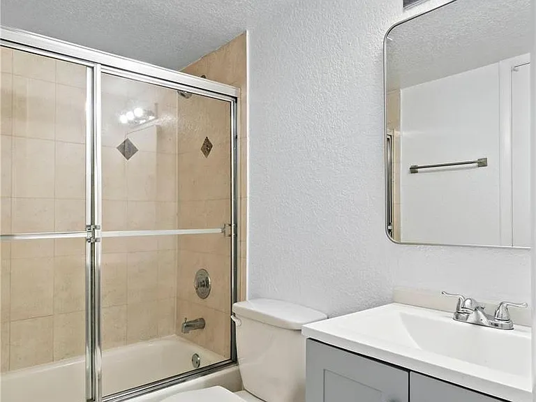 11632 NW 26th Ct — Photo 23