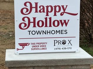 1305 W New Hope Rd #B2, Rogers, AR 72758