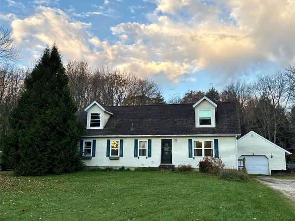 10074 Dutch Rd, Waterford, PA 16441