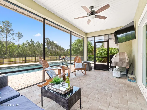 157 LONGWOOD Street, St. Johns, FL 32259