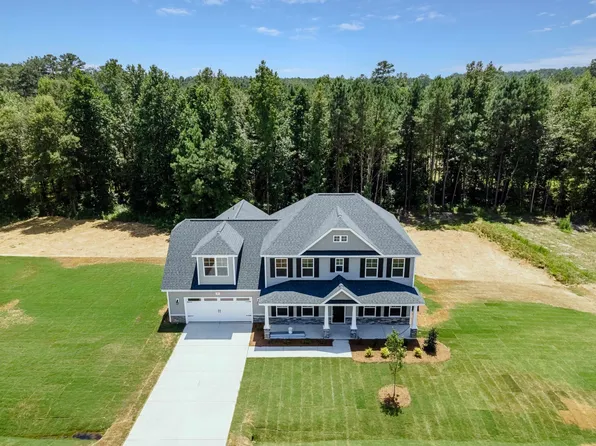 183 Centerline Dr, Selma, NC 27576