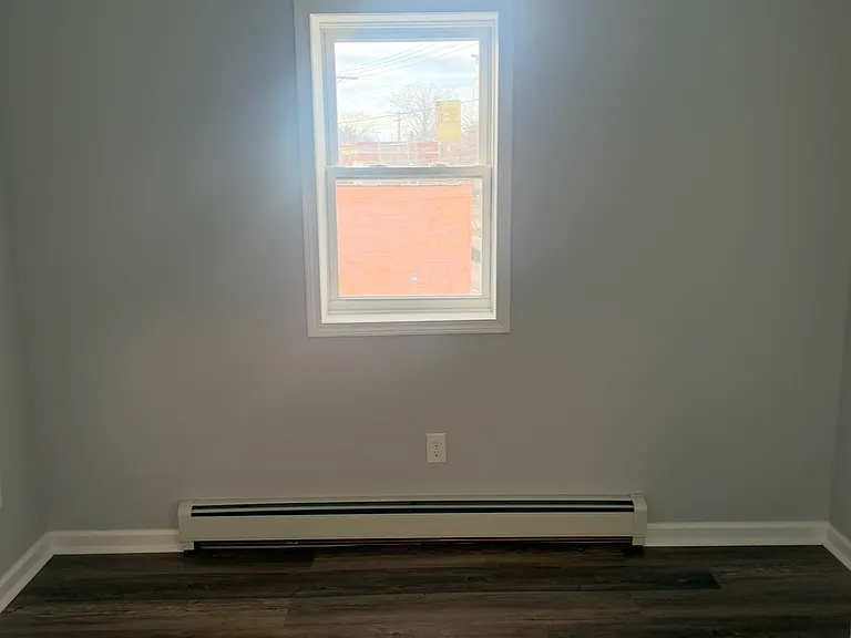 12703 Lorain Ave — Photo 8