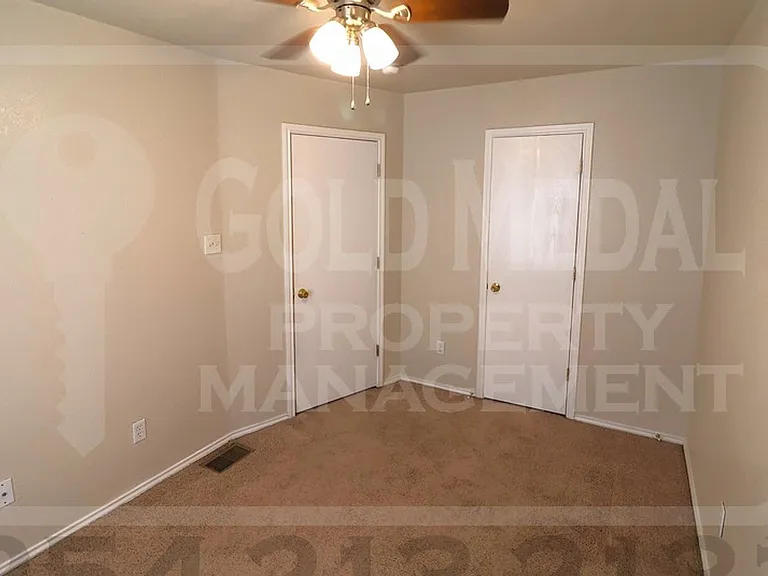 4408 Jeff Scott Dr — Photo 10