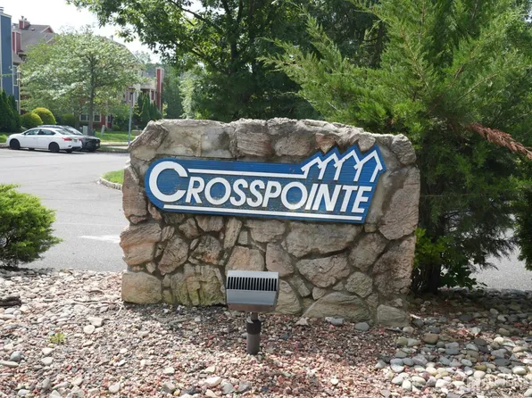152 Longfield Ct, East Brunswick, NJ 08816