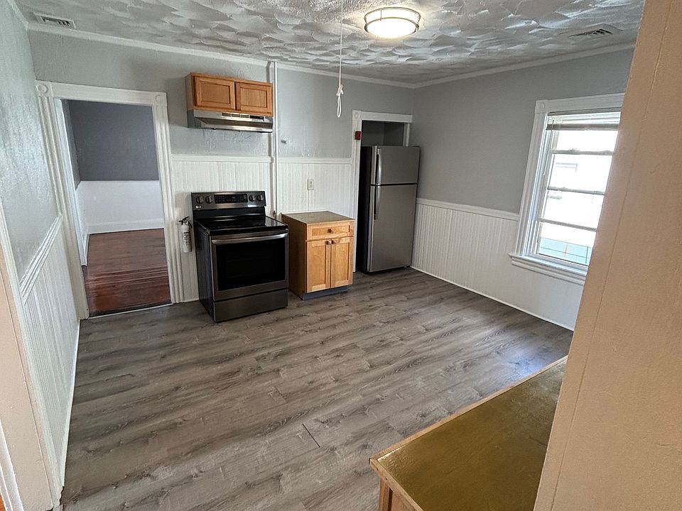 1st image of 112 Pomona Ave APT 2