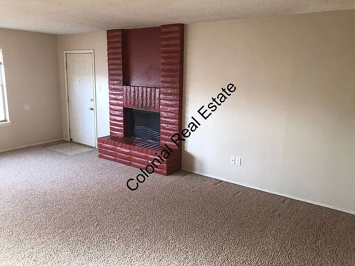 2 bed, 1.5 bath, $1,150 — Photo 4