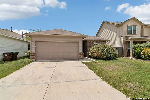 9922 Belmore Cv — Photo 2