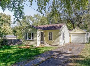 3845 53rd St, Des Moines, IA 50310