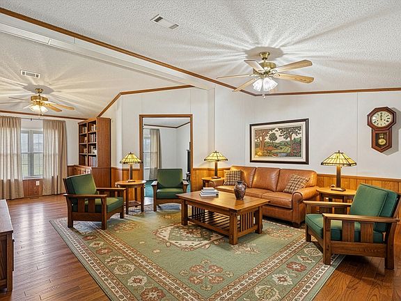 4th image of 6931 Tin Top Hwy