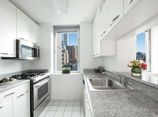 150 E 44th St APT 11B, New York, NY 10017