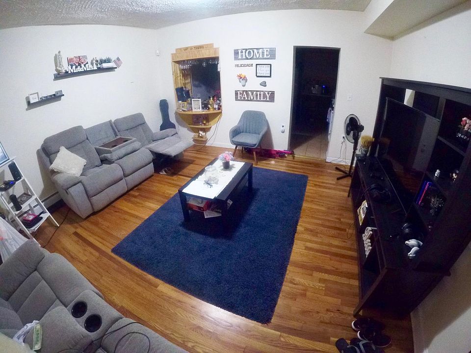 2nd image of 85 Ferry St