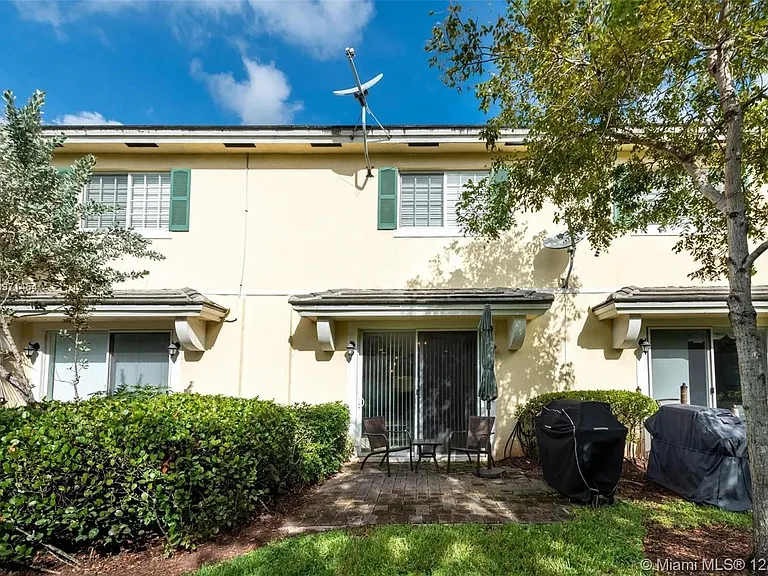 7782 Paddock Pl — Photo 14