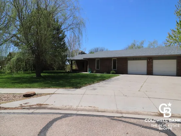 2711 N Koster St, Garden City, KS 67846