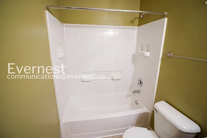 8904 Greylock Dr — Photo 13