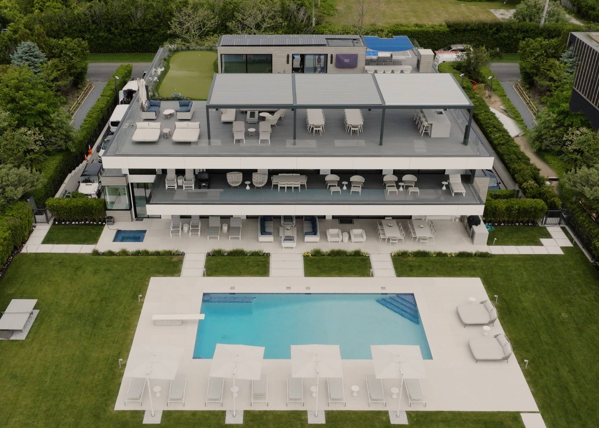 155 Surfside Dr, Bridgehampton, NY 11932 | Out East