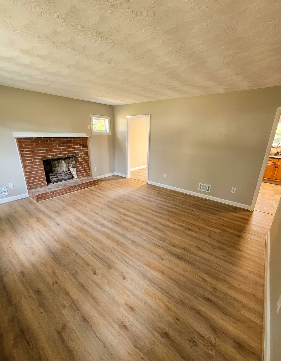 3 bed, 2.5 bath, 1509 sqft, $2,195 — Photo 3