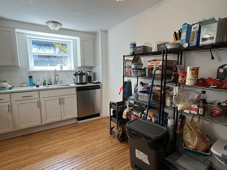 3934 Delancey St — Photo 7