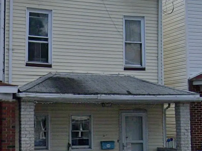 128 S 2nd St — Photo 1