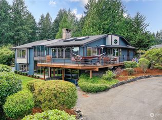 9814 Harborview Pl, Gig Harbor, WA 98332