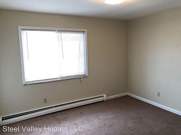 5th image of 4578 Washington Square Dr