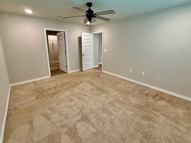 848 Jacobs Way — Photo 18
