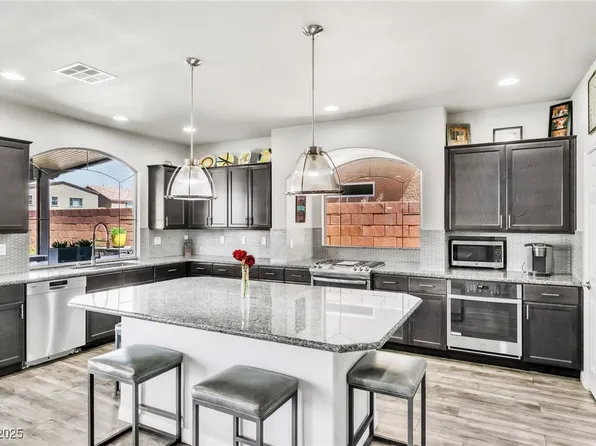 5976 Rockway Glen Ave, Enterprise, NV 89141