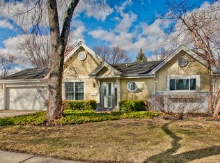 1300 E Miner St, Arlington Heights, IL