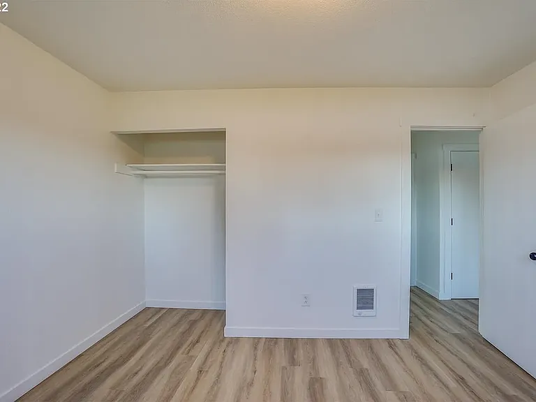 202 Cypress St #202 — Photo 15