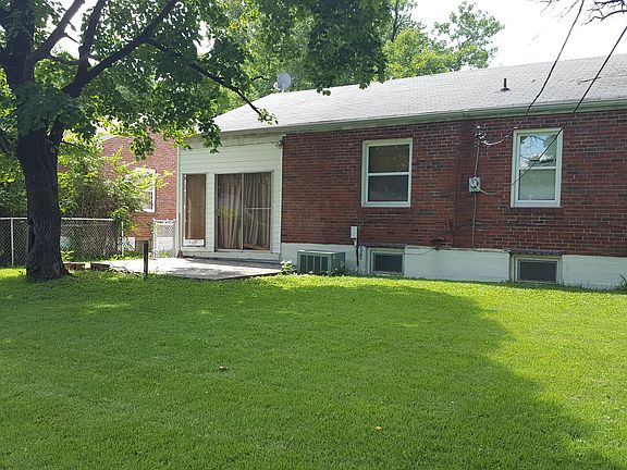 SHADED LOT WITH PATIO