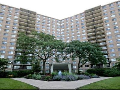 7033 N Kedzie Ave APT 512, Chicago, IL, 60645