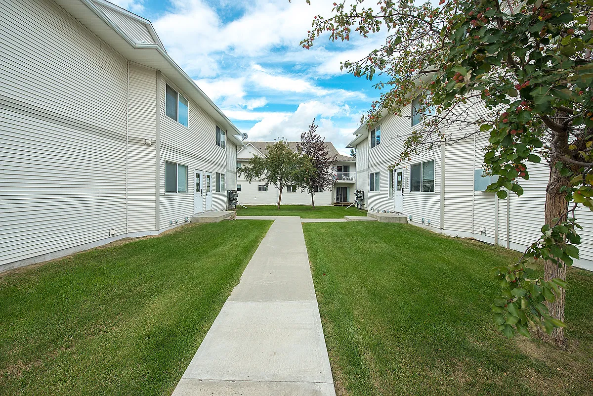 Windermere Estates — Photo 2