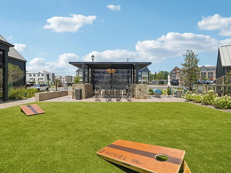 NOVEL River District By Crescent Communities — Photo 31