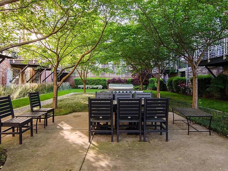 1400 Rosa L Parks Blvd #105 — Photo 39