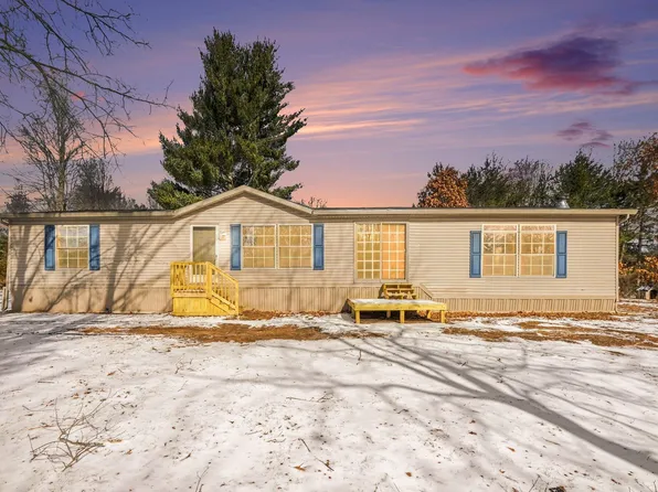 17790 Monroe Rd, Morley, MI 49336