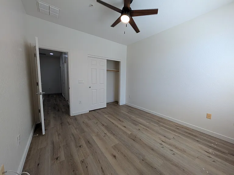 15240 N 142nd Ave #1091 — Photo 26