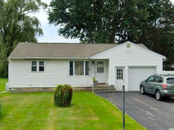 103 Knowland Dr, Liverpool, NY 13090