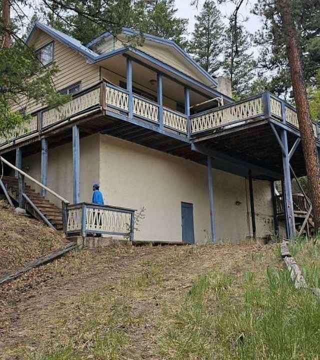 1st image of 303 W Redwood Dr