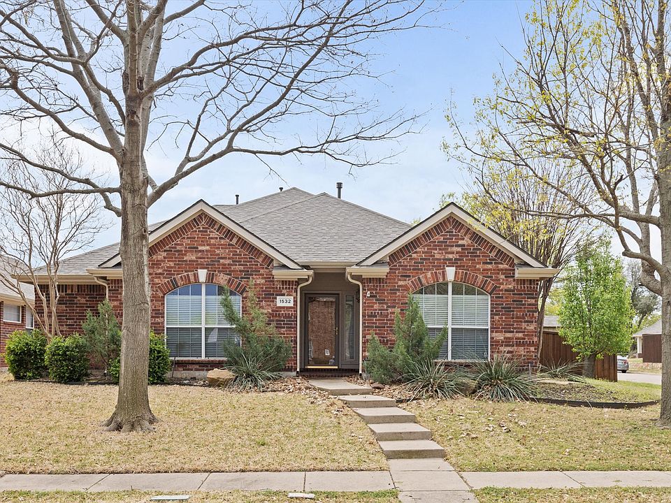 1st image of 1532 Cliff Creek Dr