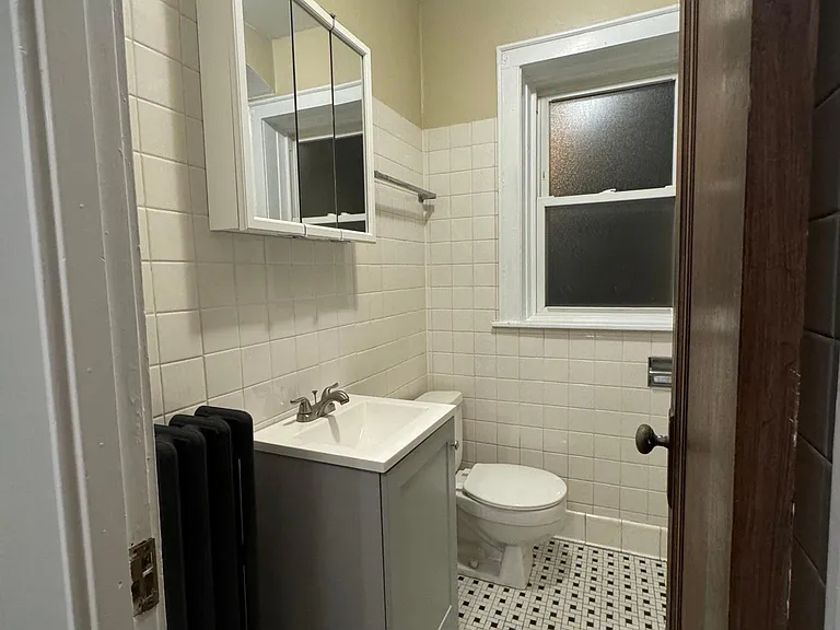 5821 N Moody Ave — Photo 6