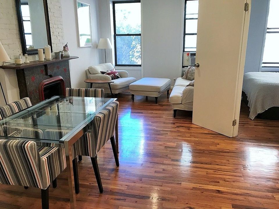 1st image of 150 W 73rd St APT 10