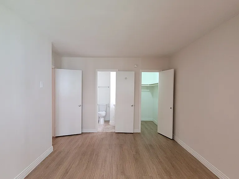 Berendo Apartments — Photo 30