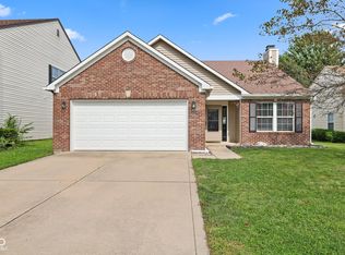 1008 Central Park Blvd S, Greenwood, IN