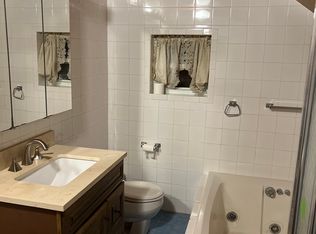 16817 140th Ave FLOOR 2, Jamaica, NY